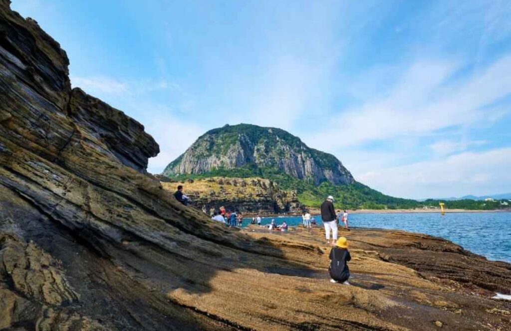 용머리해안